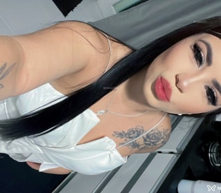 Acompanhante Aline Morais