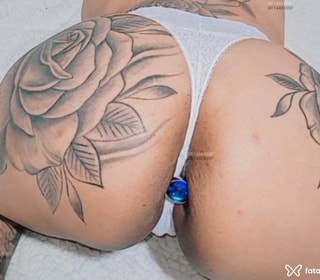 Acompanhante Bárbara Alvez