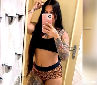 Acompanhante Luana