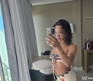 Acompanhante Louise Queiroz