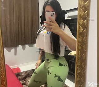 Acompanhante Esther Borges