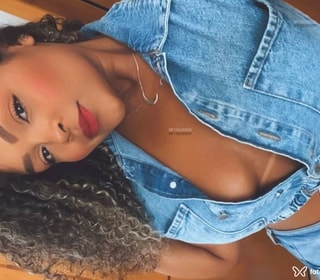 Acompanhante Luara Diniz