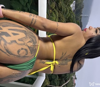 Acompanhante Anna Letícia
