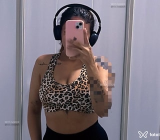 Acompanhante Yasmin