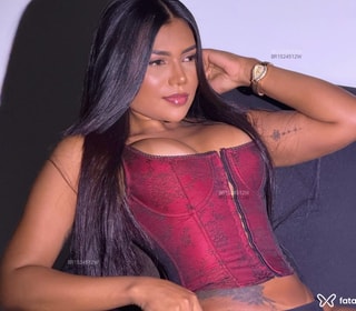 Acompanhante Milena Lins