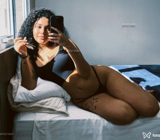 Acompanhante Meloxx