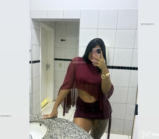 Acompanhante Aline