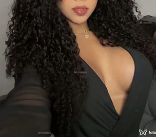 Acompanhante Elena