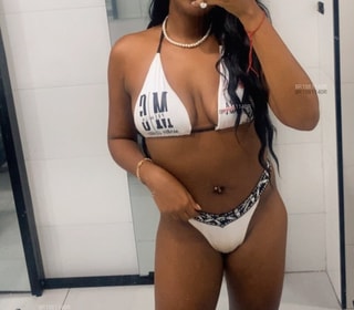 Acompanhante Lara Martiini