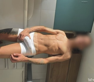 Acompanhante Pietro Barbosa