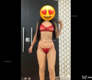 Acompanhante Larissa