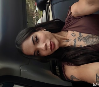 Acompanhante Débora