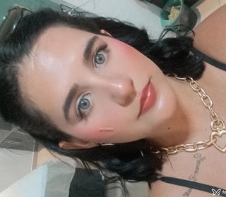 Acompanhante Angela Teles