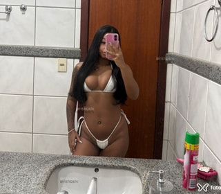 Acompanhante Luiza Mendes