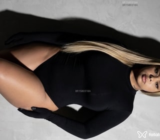 Acompanhante Monique