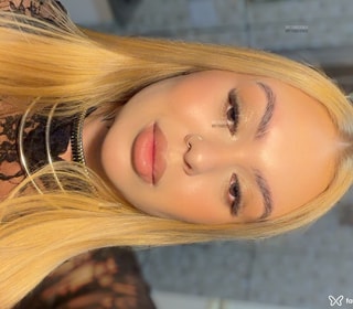 Acompanhante Lara Medeiros