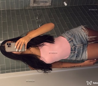 Acompanhante Jade Barcellos