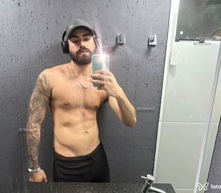 Acompanhante Victor Silva