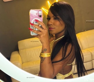 Acompanhante Karol Lima