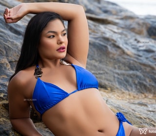 Acompanhante Letícia Avelar