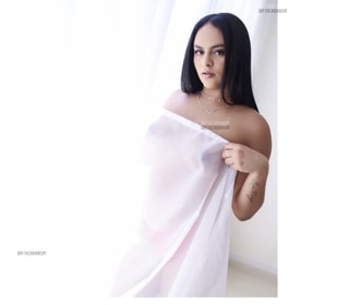 Acompanhante Anne Souza