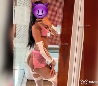 Acompanhante Lara