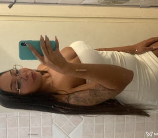 Acompanhante Julia Meirelles