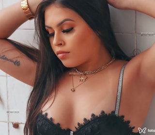 Acompanhante Eduarda