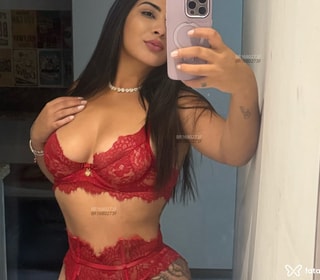 Acompanhante Dani Bueno