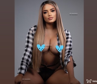 Acompanhante Liz Dias