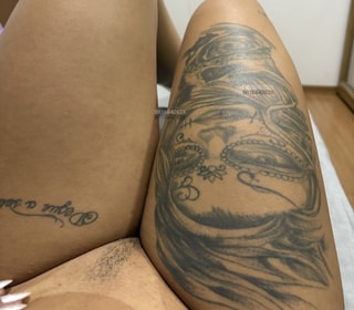 Acompanhante Clara Soares