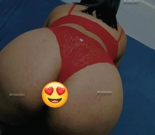 Acompanhante Carol Santos