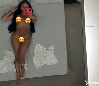 Acompanhante Ana Júlia