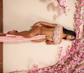 Acompanhante Yara Mendes
