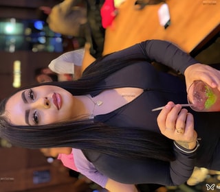 Acompanhante Valentina