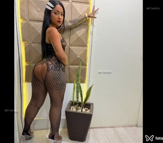 Acompanhante Mirela Santos