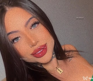 Acompanhante Giulia