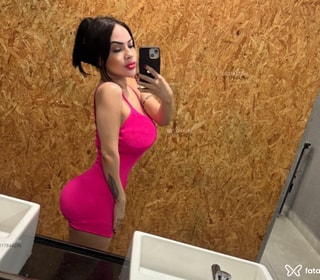 Acompanhante Júlia Falcão