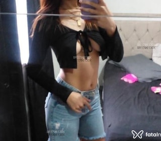 Acompanhante Lara Campos