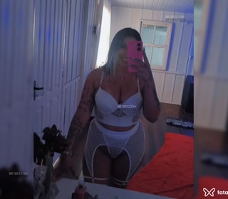 Acompanhante Carol Varella