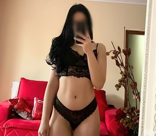 Acompanhante Sara Suarez