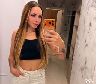 Acompanhante Brenda