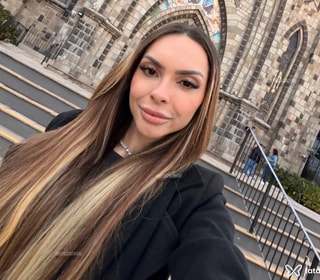 Acompanhante Brenda