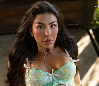 Acompanhante Júlia Torres