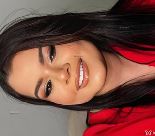 Acompanhante Emylli Lima