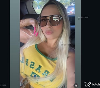 Acompanhante Camila