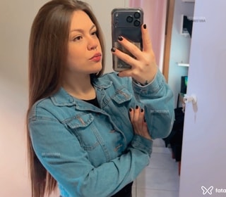 Acompanhante Alice Mendes