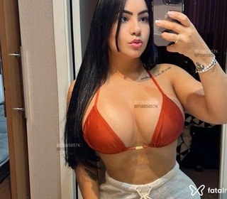 Acompanhante Lara Ferraz