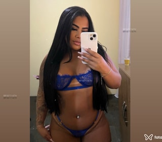 Acompanhante Melissa
