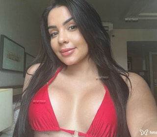 Acompanhante Beatriz